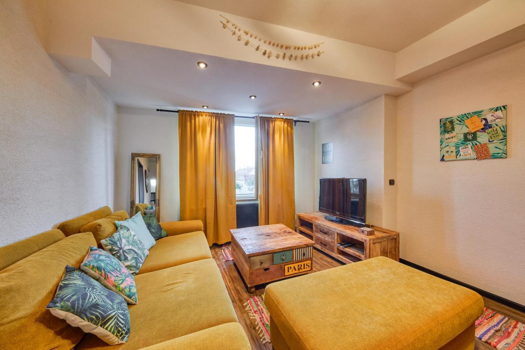 Mahalo Apartment Bratislava Exterior photo